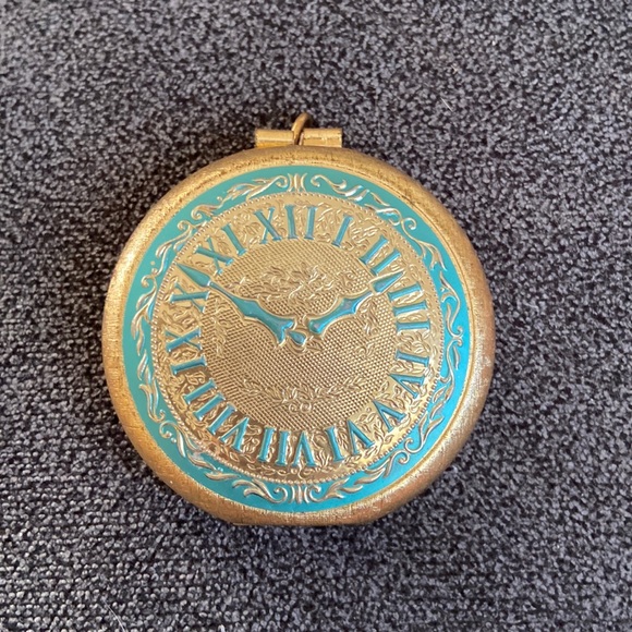 Vintage 1970’s Revlon Van Cleef Arpels Compact Powder Pocket Watch - Picture 1 of 7
